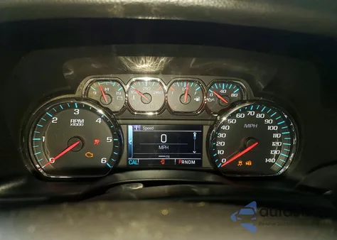 2015 Chevrolet Suburban C1500 Lt z USA, uszkodzony, nr VIN 1GNSCJKC6FR275414